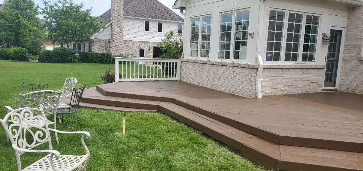 Deck with patio furniture